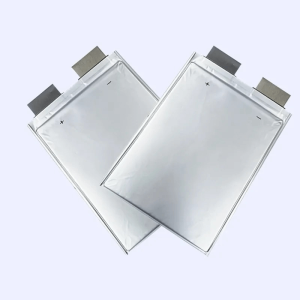 ថ្ម NMC Lipo 3.7V 51Ah 5C សម្រាប់ប្រព័ន្ធសូឡាម៉ូតូ EV RV Power Bank